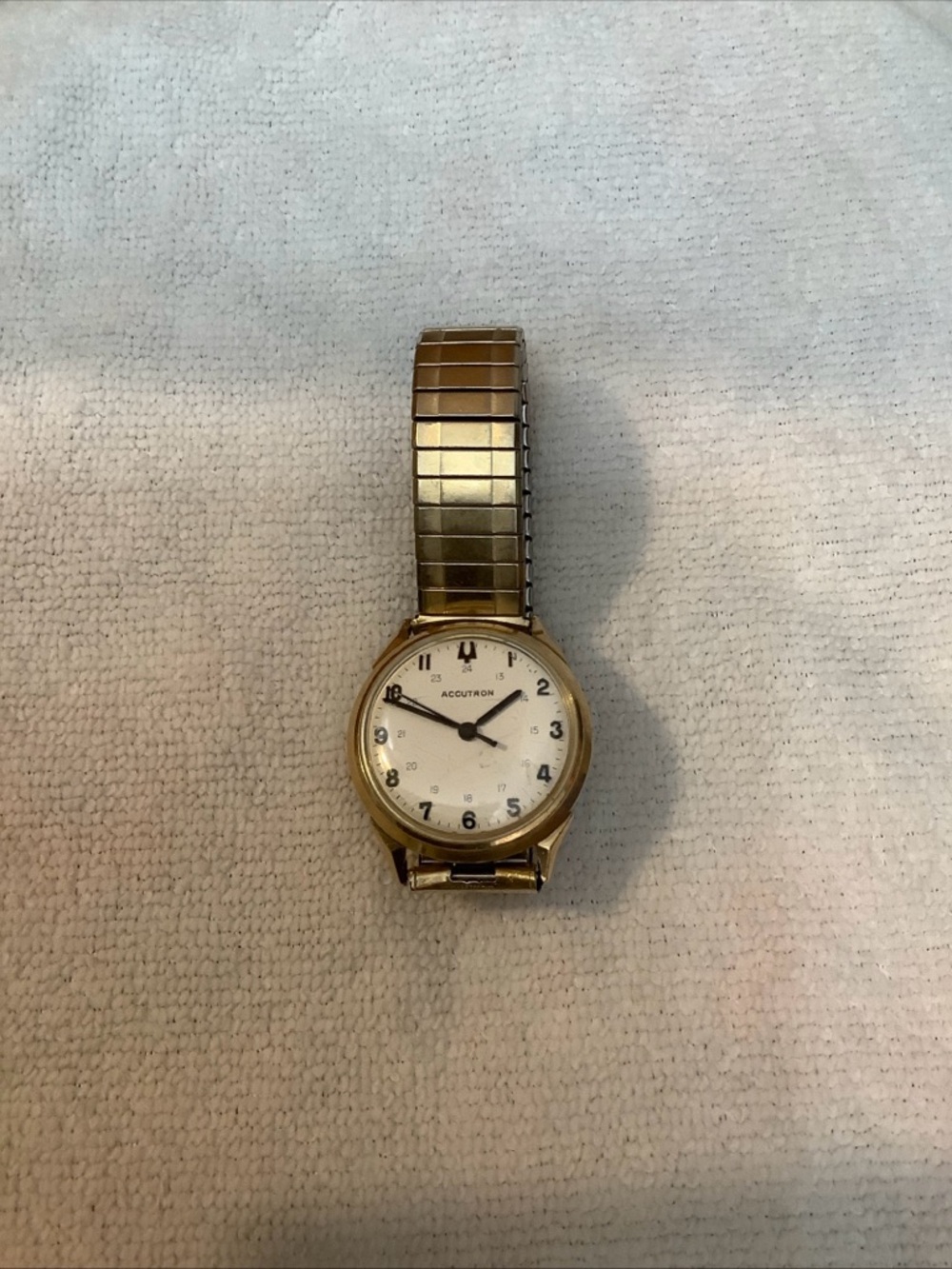 Vintage 1966 Bulova Accutron Model 214 M7 With New Battery & Original Band